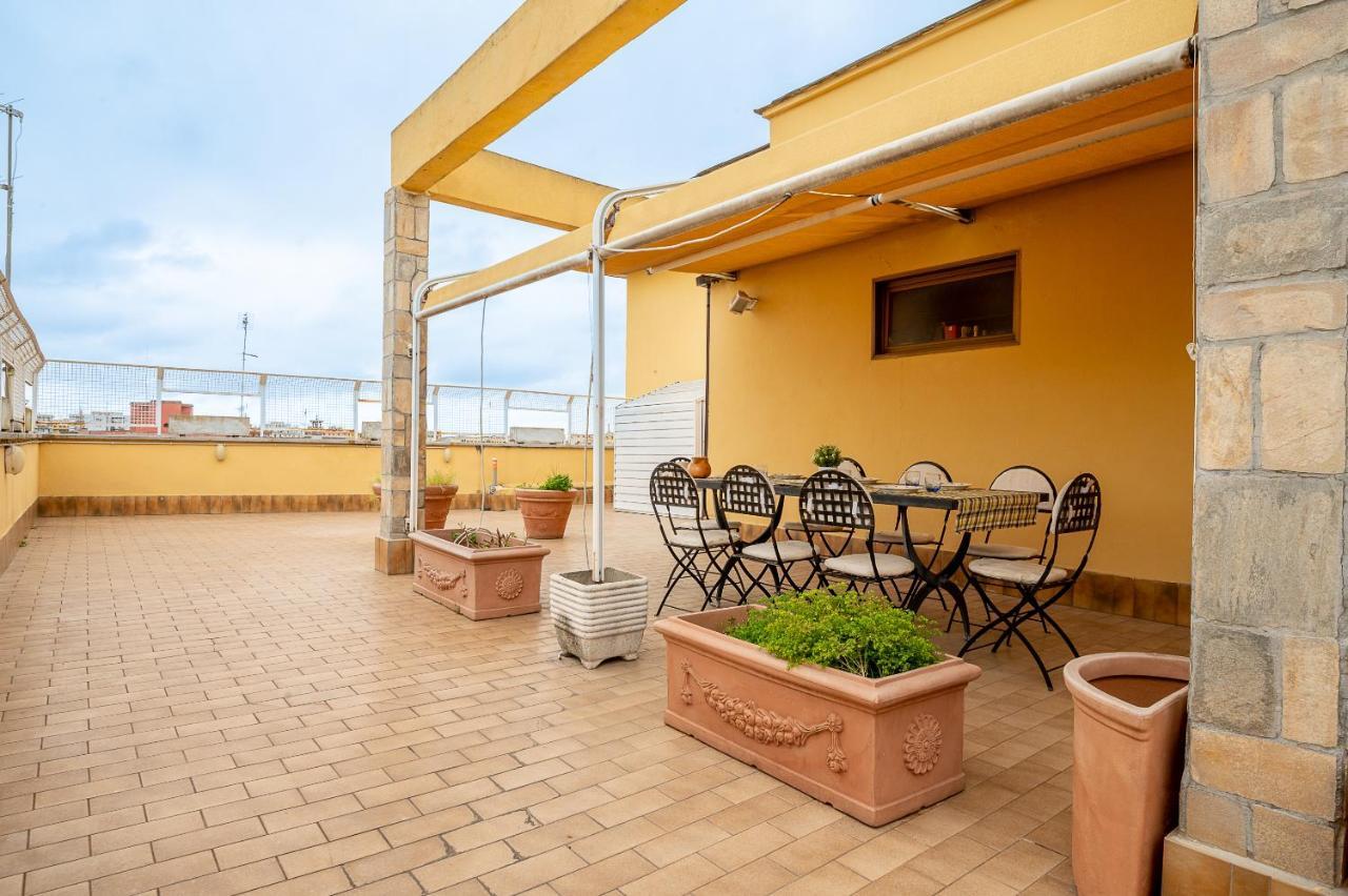 La Terrazza Di Paola San Giovanni * Rom
